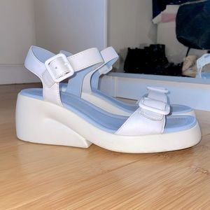 Camper Kaah Sandals in white, size 6